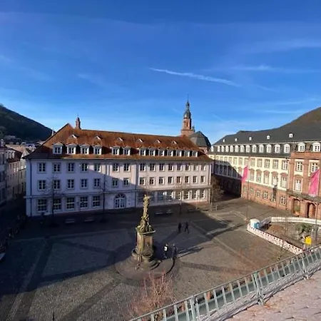 Am Kornmarkt 3*