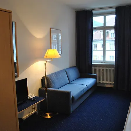 Hotel Am Kornmarkt 2*