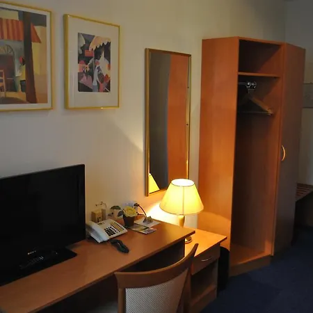 Am Kornmarkt 3* Heidelberg