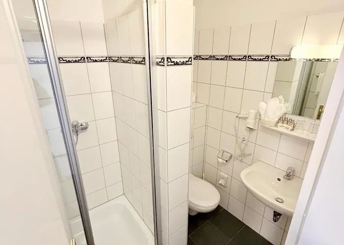 Am Kornmarkt 3* היידלברג