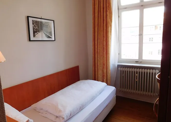 מלון Am Kornmarkt 3*